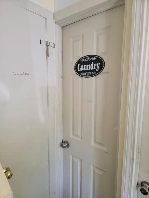 شقة Rock Pad For Yale, Visitors, Nurses, Staff نيو هافن المظهر الخارجي الصورة